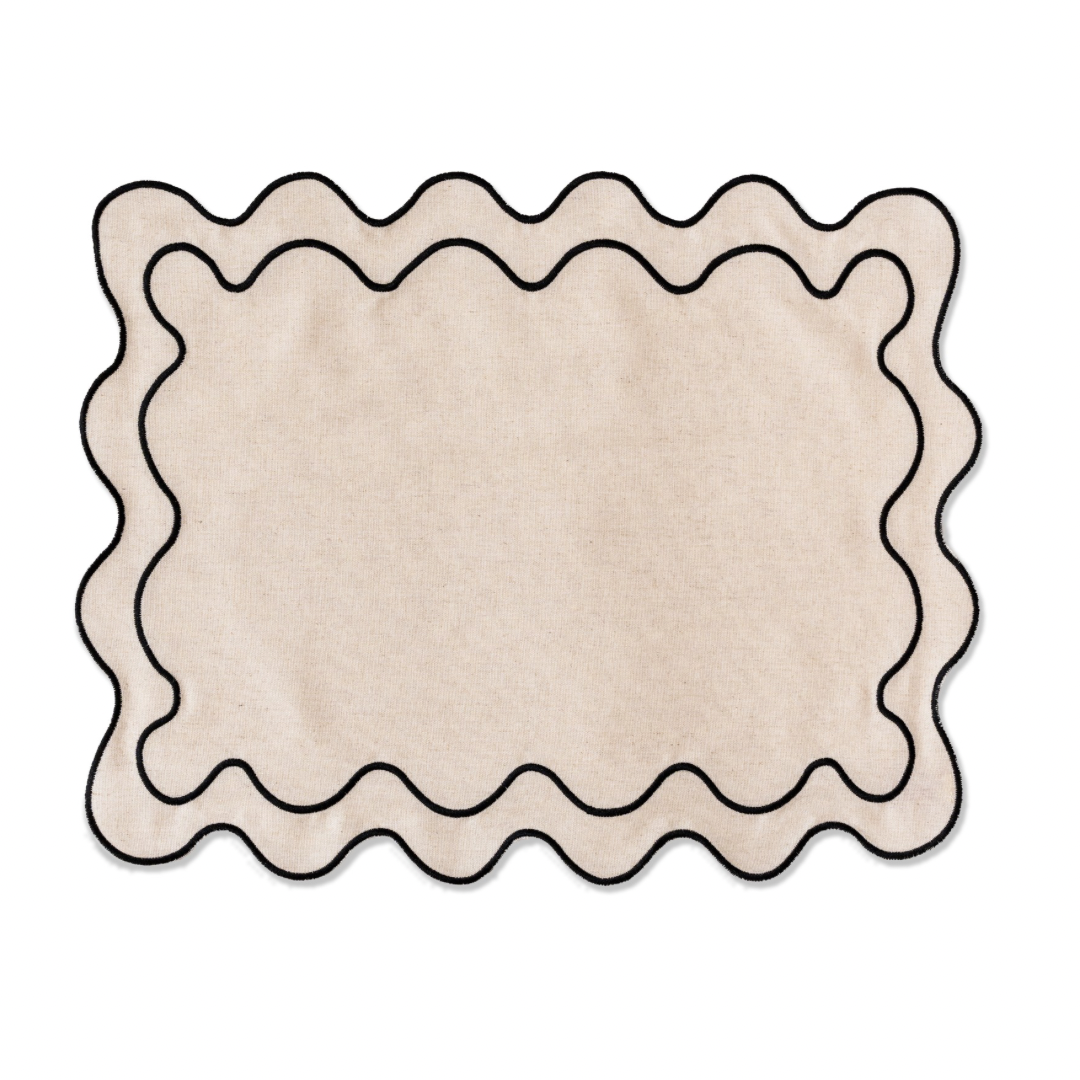 Kulu Club Dækkeserviet - 2 Pak - Beige m. Sort Kant