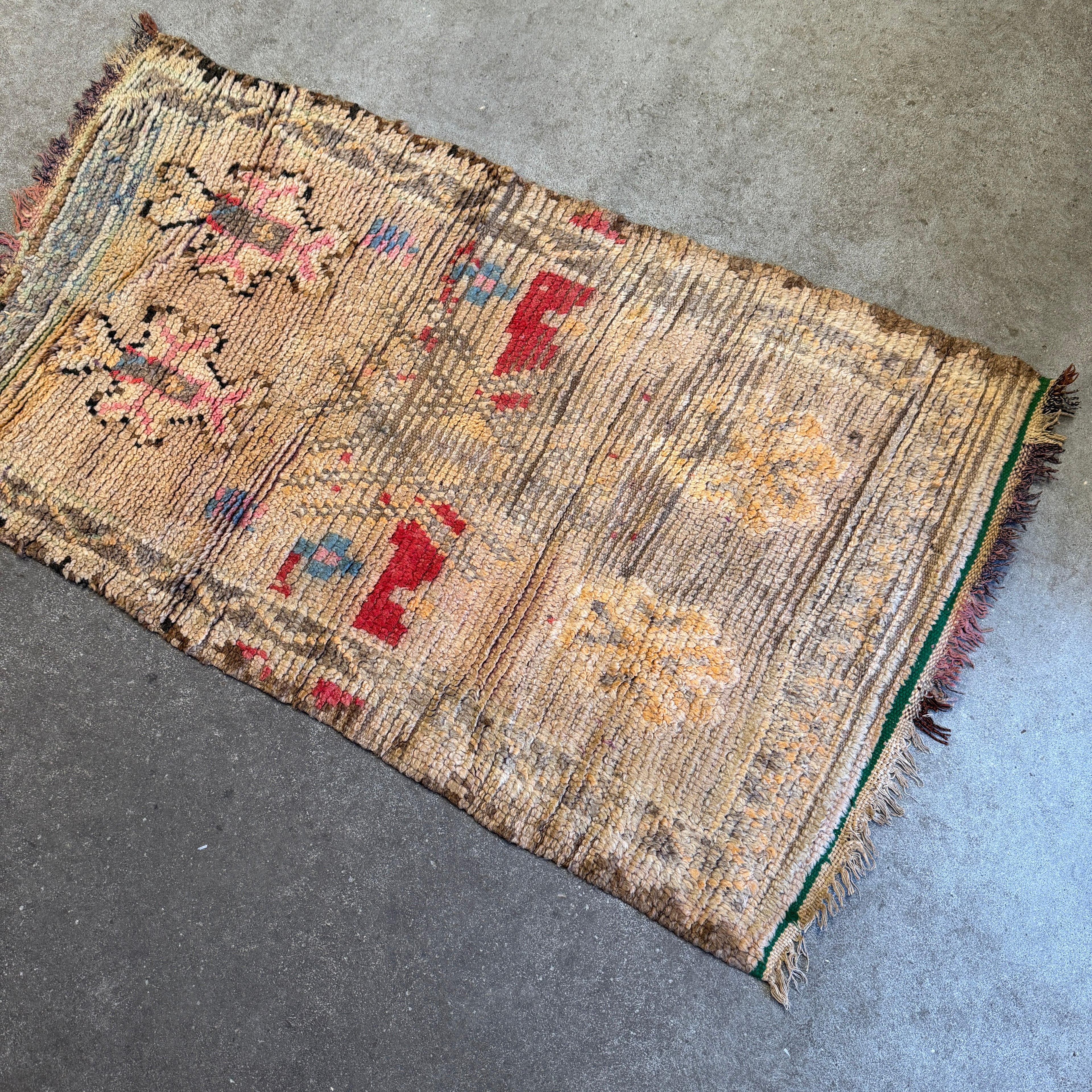 Marokkansk Boujaad Tæppe (79x 142 cm)
