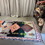 Marokkansk Boucherouite Tæppe (131x 213 cm)