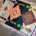 Marokkansk Boucherouite Tæppe (131x 213 cm)