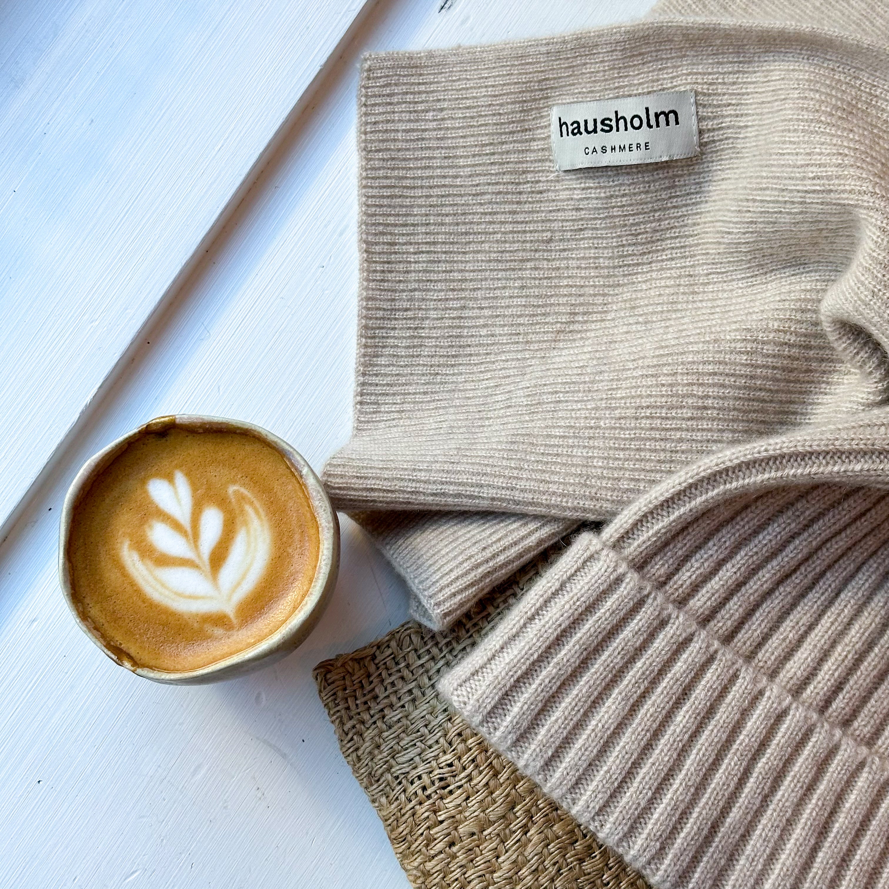 Cashmere Hue - Beige