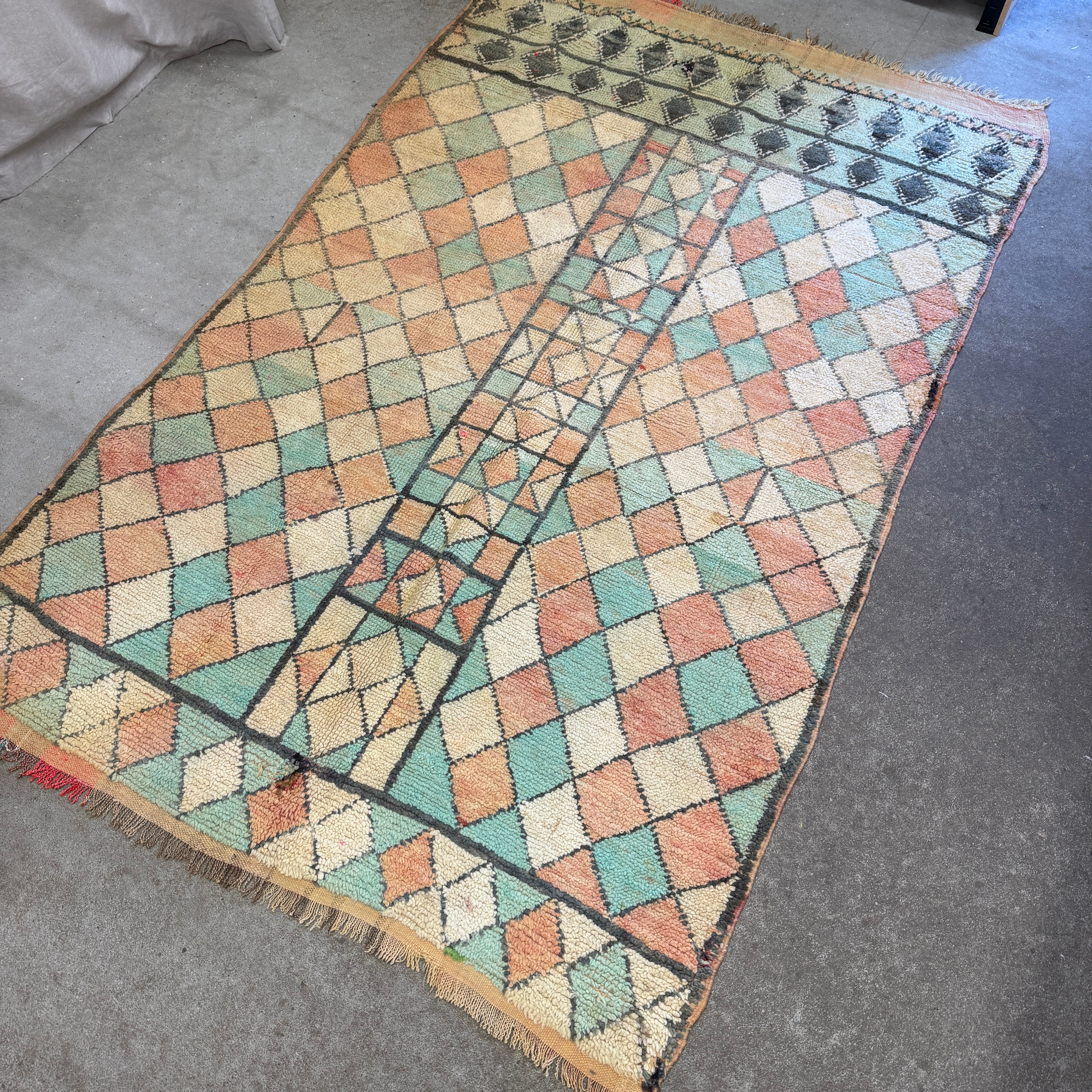 Marokkansk Boujaad Tæppe (133x 210 cm)