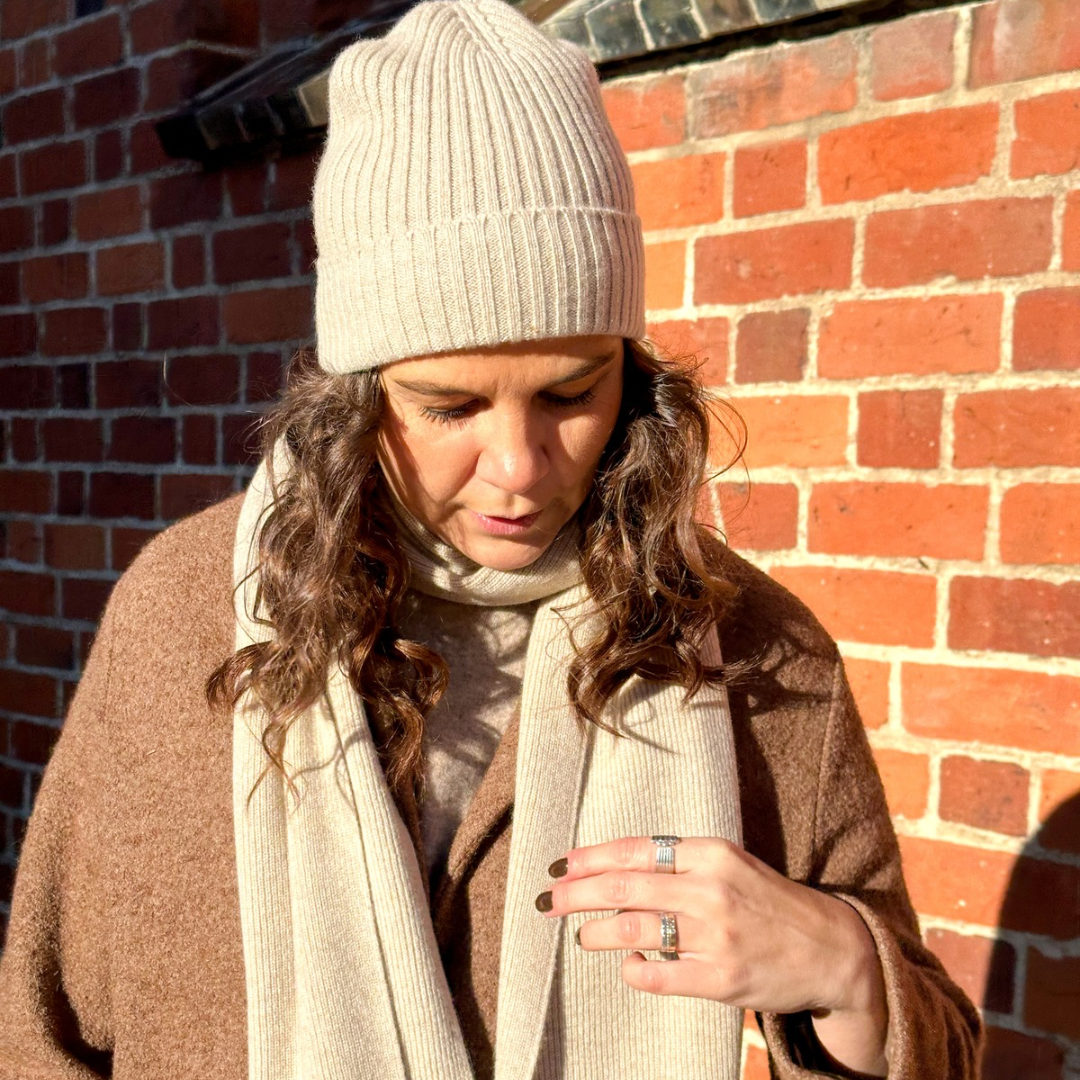 Cashmere Hue - Beige