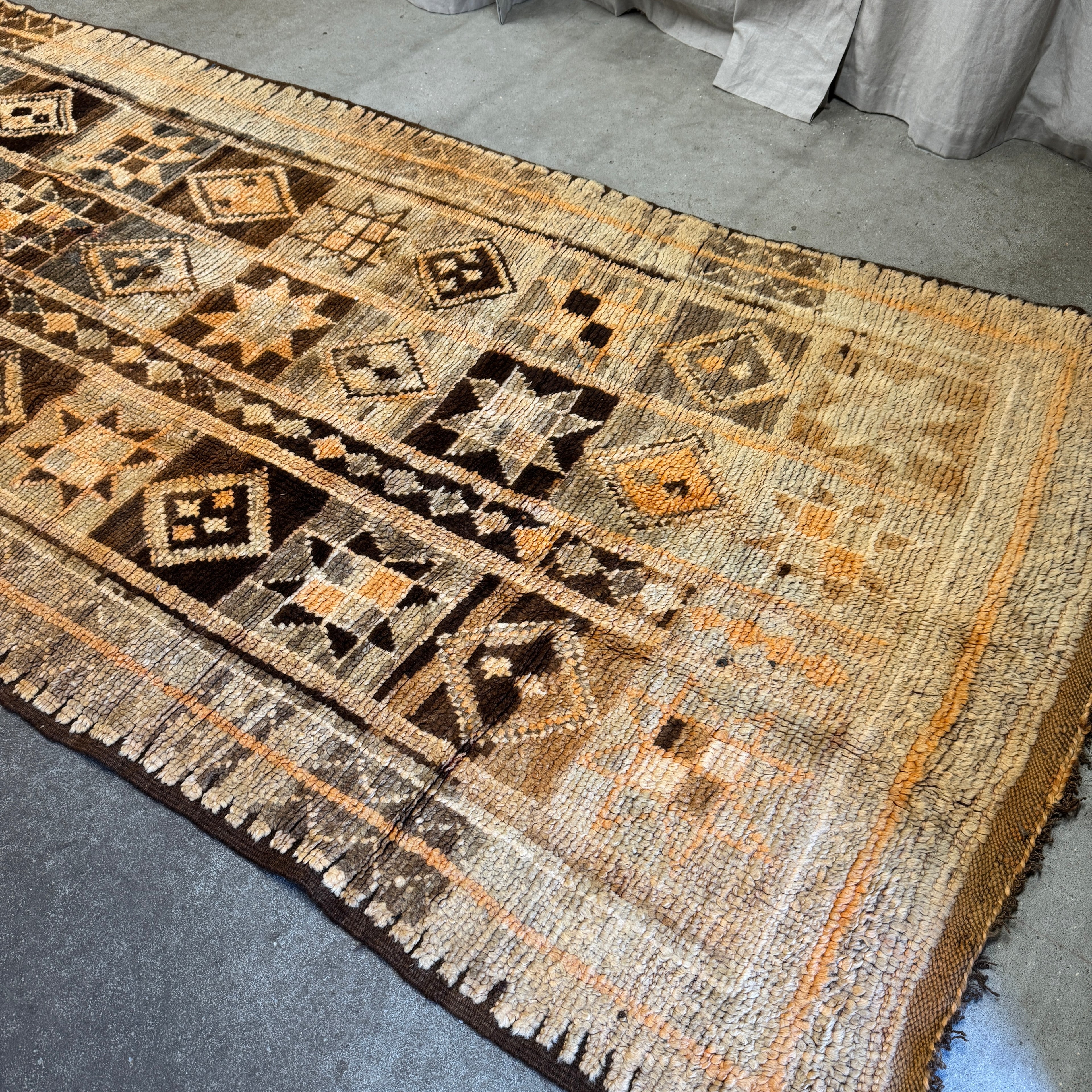 Marokkansk Boujaad Tæppe (135 x 272 cm)